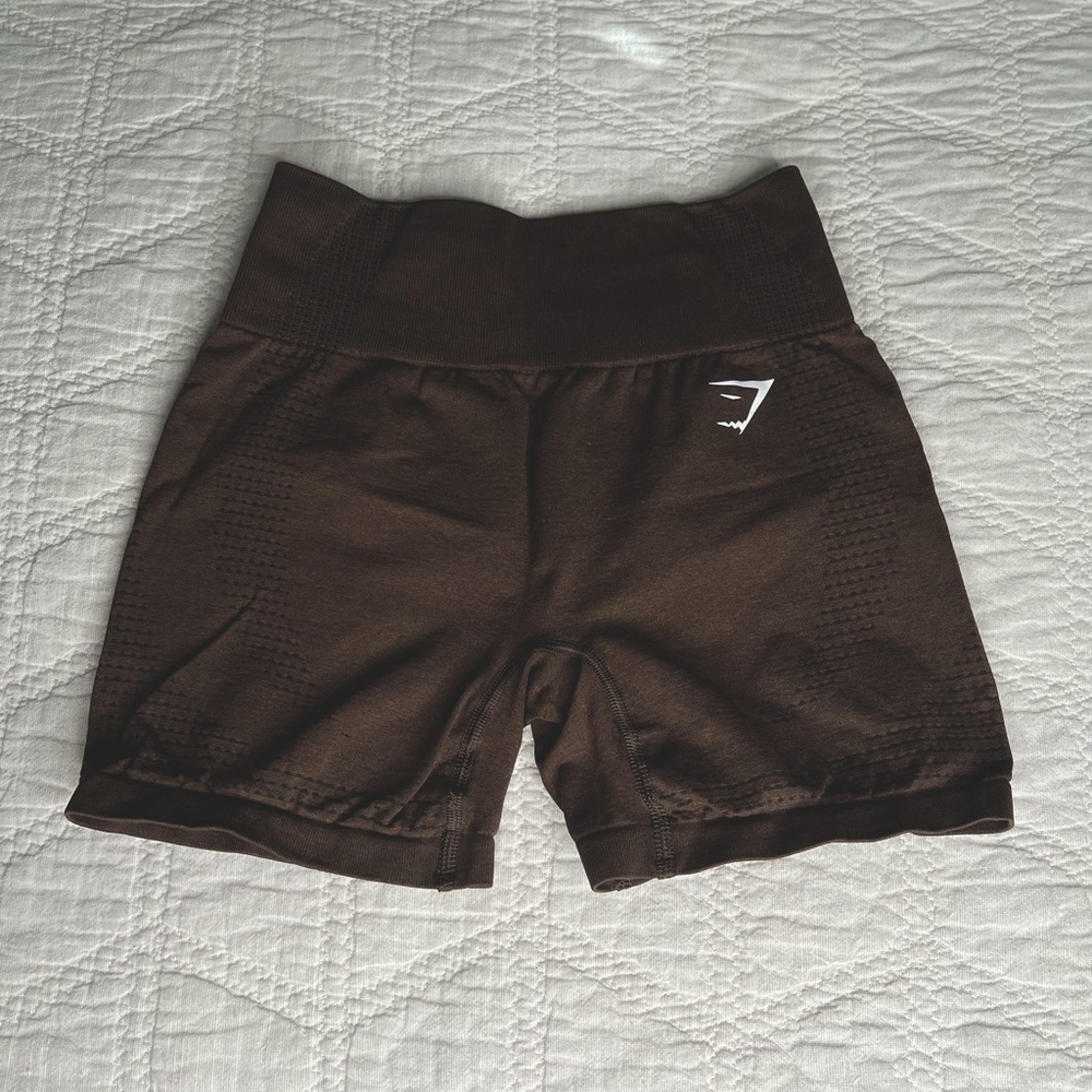 Gymshark Shorts 🤎